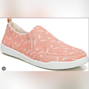 Vionic Beach Slip-on Sneakers
